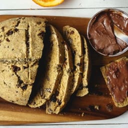 VEGAN GLUTEN-FREE FRUIT AND NUT BREAD WITH CHOCOLATE BUTTER