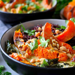 Vegan Green Curry with Winter Vegetables