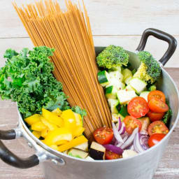 Vegan One Pot Spaghetti with Vegetables