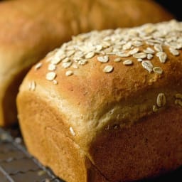 Vermont Whole Wheat Oatmeal Honey Bread