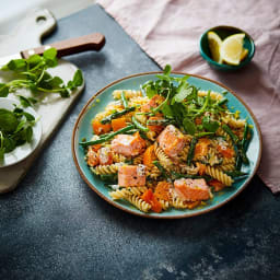 Zesty salmon pasta