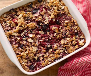 Berry-Oatmeal-Bake