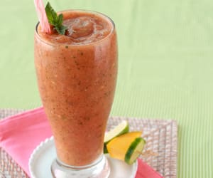 Beyond-Berry-Mango-Smoothie