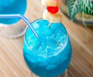 Blue-Hawaiian