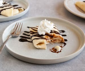 Boston-Cream-Crepes
