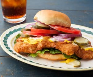 Breaded-Pork-Tenderloin-Sandwich
