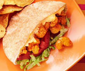 Cajun-Popcorn-Shrimp-Sandwiches