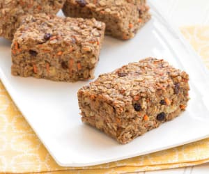 Carrot-Cake-Oatmeal-Bake