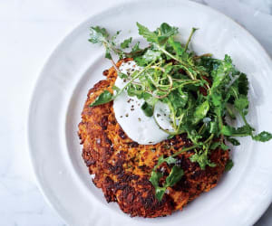 Carrot-Pancakes-with-Salted-Yogurt