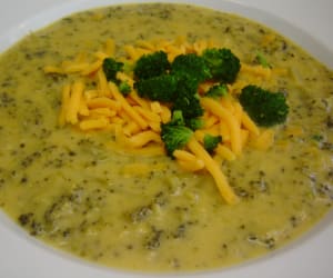 Cheddar-broccoli-soup