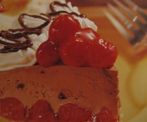 Cherry-Chocolate-Mousse-Pie