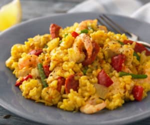 Chicken-and-prawn-paella