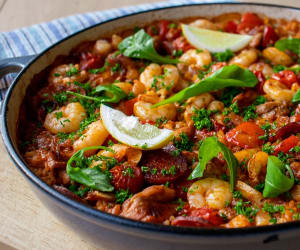 Chicken,-Prawn-and-Chorizo-Paella