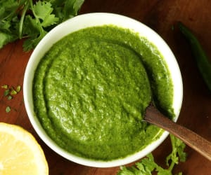 Cilantro-Chutney-(Coriander-Chutney)