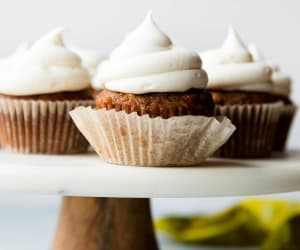 Coconut-Carrot-Cake-Cupcakes