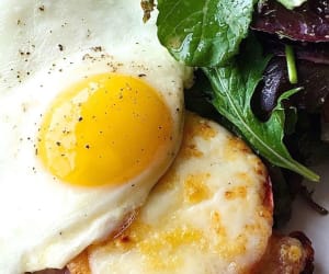 Croque-Madames-with-Tomato-and-Rosemary-Ham