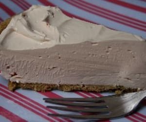 Frozen-Lemonade-Pie