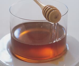 Gammon-Steak-with-Honey-and-Mustard-Sauce