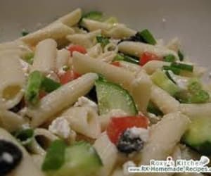 Greek-Pasta-Salad