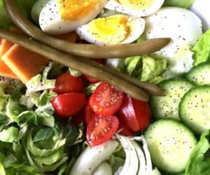 Happy-March!-and-Irish-Pub-Salad-Recipe