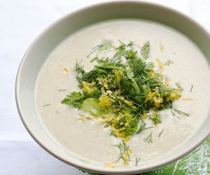 Hot-yoghurt-and-broad-bean-soup