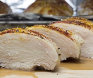 How-to-Bake-Chicken-Breast-in-the-Oven-(So-It's-Always-Juicy)