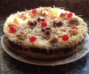 Knafeh