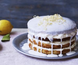 Mary-Berry's-lemon-cake