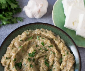 Melitzanosalata-(Greek-Eggplant-Dip)