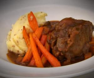 Oxtail-stew