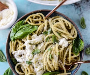 Pesto-and-Burrata-Bucatini.