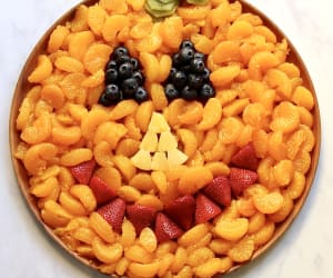 Pumpkin-Fruit-Platter