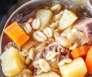 Slow-Cooker-Beef-Barley-Soup