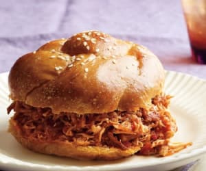 Slow-Cooker-Buffalo-Chicken
