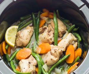 Slow-Cooker-Lemon-Garlic-Chicken-Thighs-(Freezer-to-Crock-Pot)