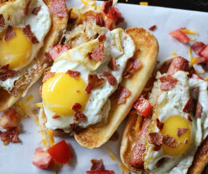 The-Ultimate-Breakfast-Hotdog