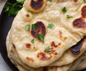 Vegan-Naan-(Indian-Flatbread)