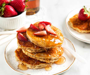Vegan-Oatmeal-Pancakes