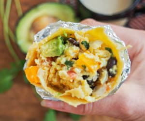 Vegetarian-breakfast-burrito