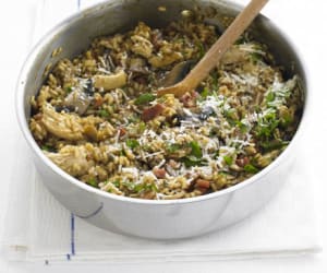 Wild-mushroom,-chicken--and--bacon-risotto