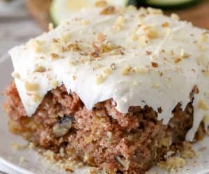 Zucchini-Cake