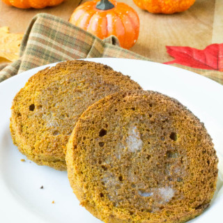 1-Minute Low Carb Pumpkin Spice English Muffin