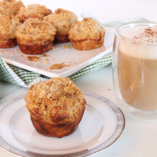 20/20 Coffee Cake Muffins