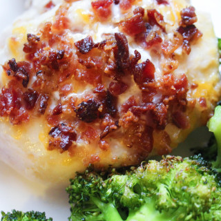 5-Minute Cheesy Bacon Chicken {THM-S, Low Carb}