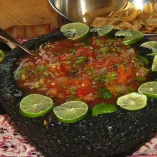 A Salsa Cruda (Raw or Fresh Salsa)