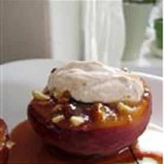 Almond-Topped Spiced Peaches Recipe