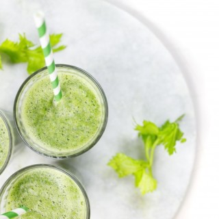 Apple, celery and cucumber smoothie