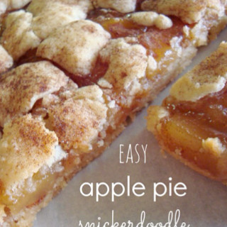 Apple Pie Sinckerdoodle Cookie Bars