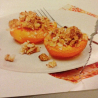 Apricots with Almond Crumble
