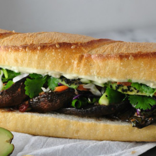 Asian Portobello Sandwich With Wasabi Mayo [Vegan]
